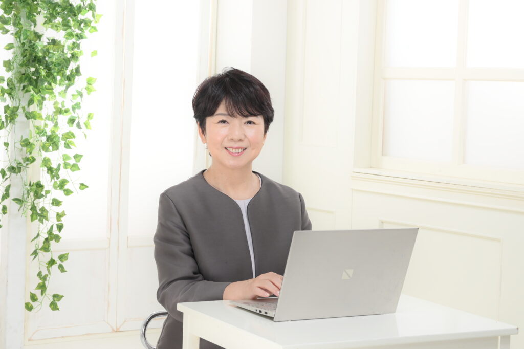 鈴木 由香 代表取締役